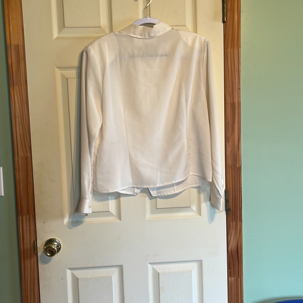 Blouse - Picture 4 of 6